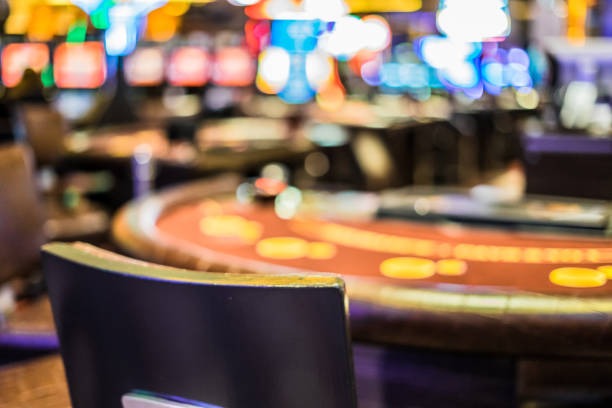 Win confirmation and payout display
